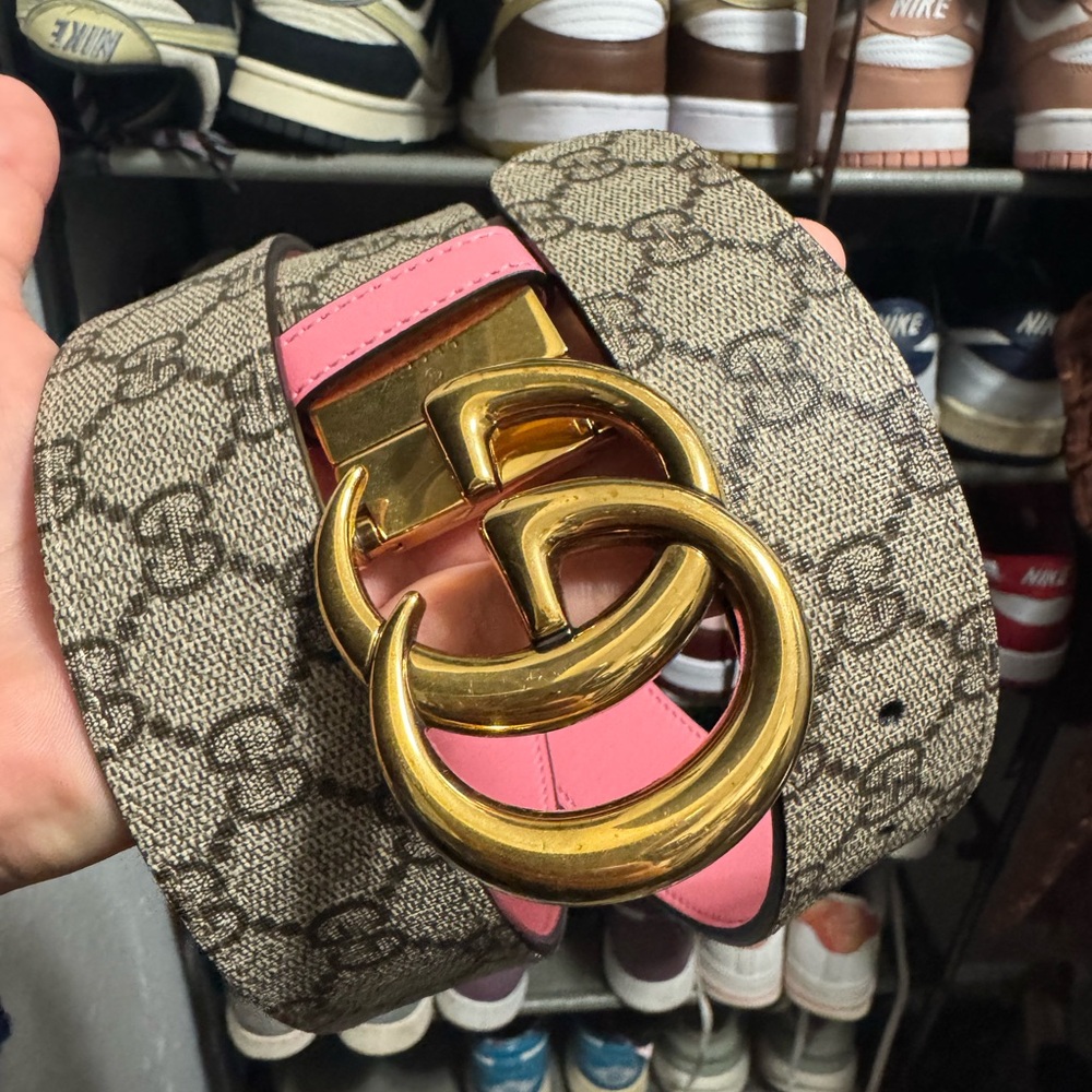 Gucci Beige and Pink Belt with Gold GG Buckle
